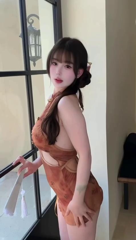 6366.jpg